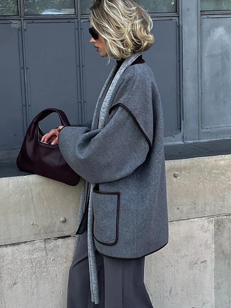 FRANCINE | MANTEL