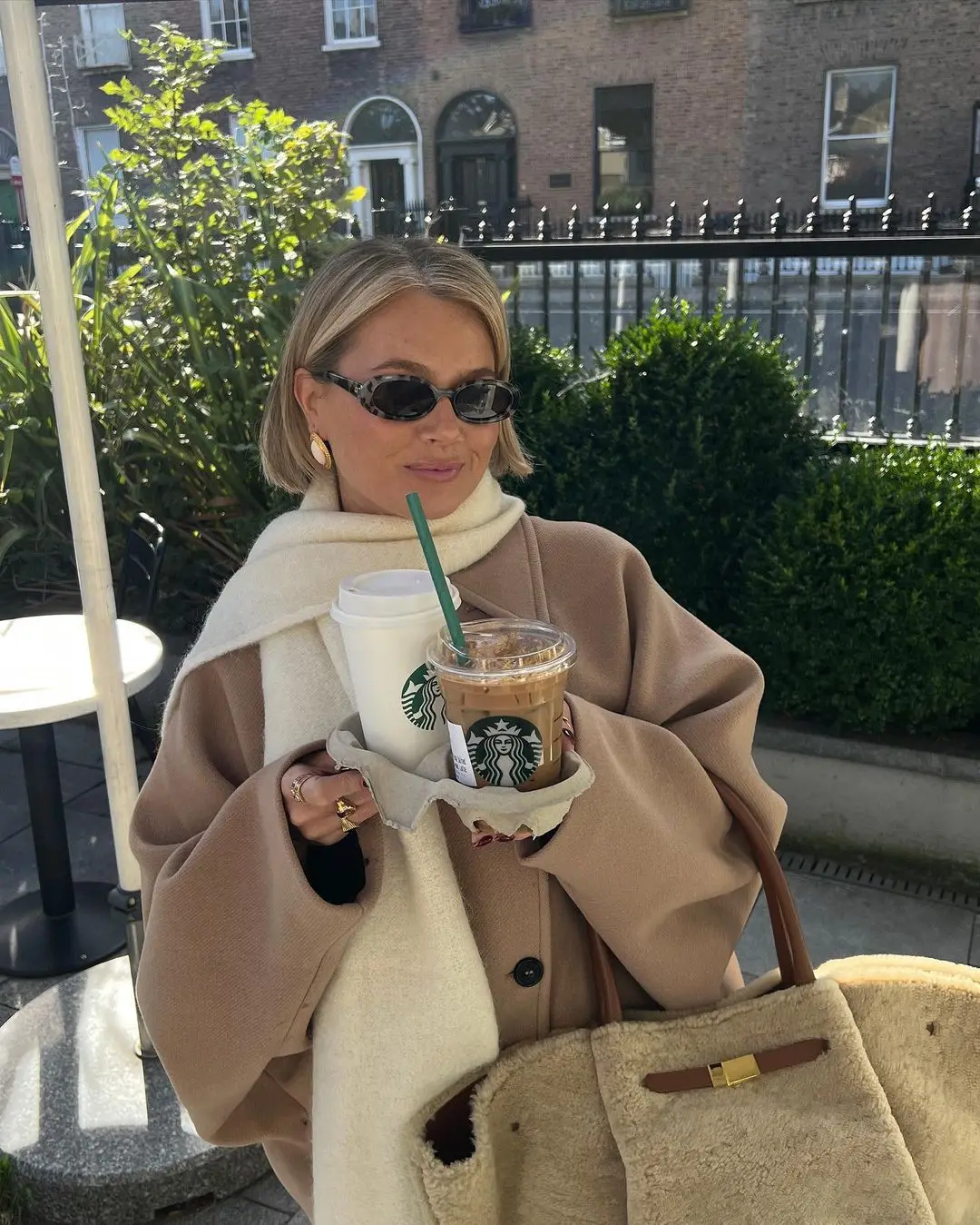 ASHLEY | OVERSIZED WOLLEN JAS