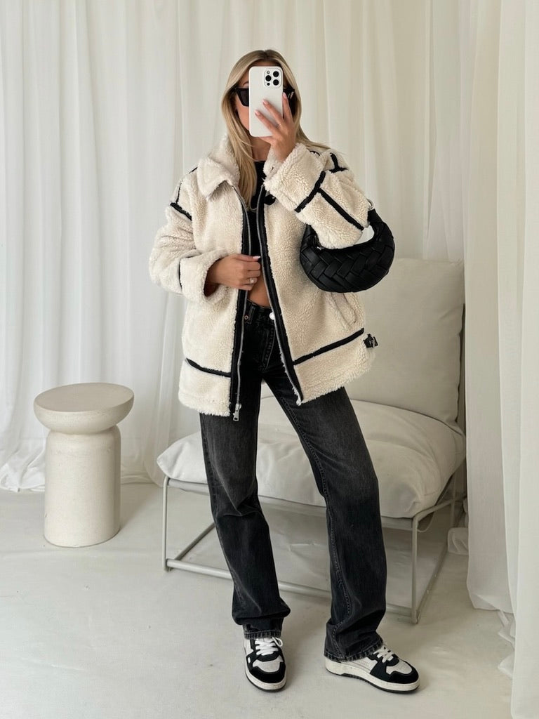 WINNIE | CREME TEDDY JAS